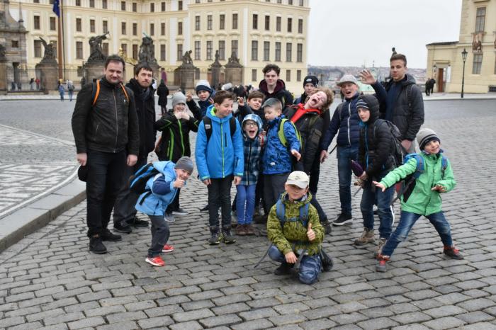 04 pred Prazskym hradem